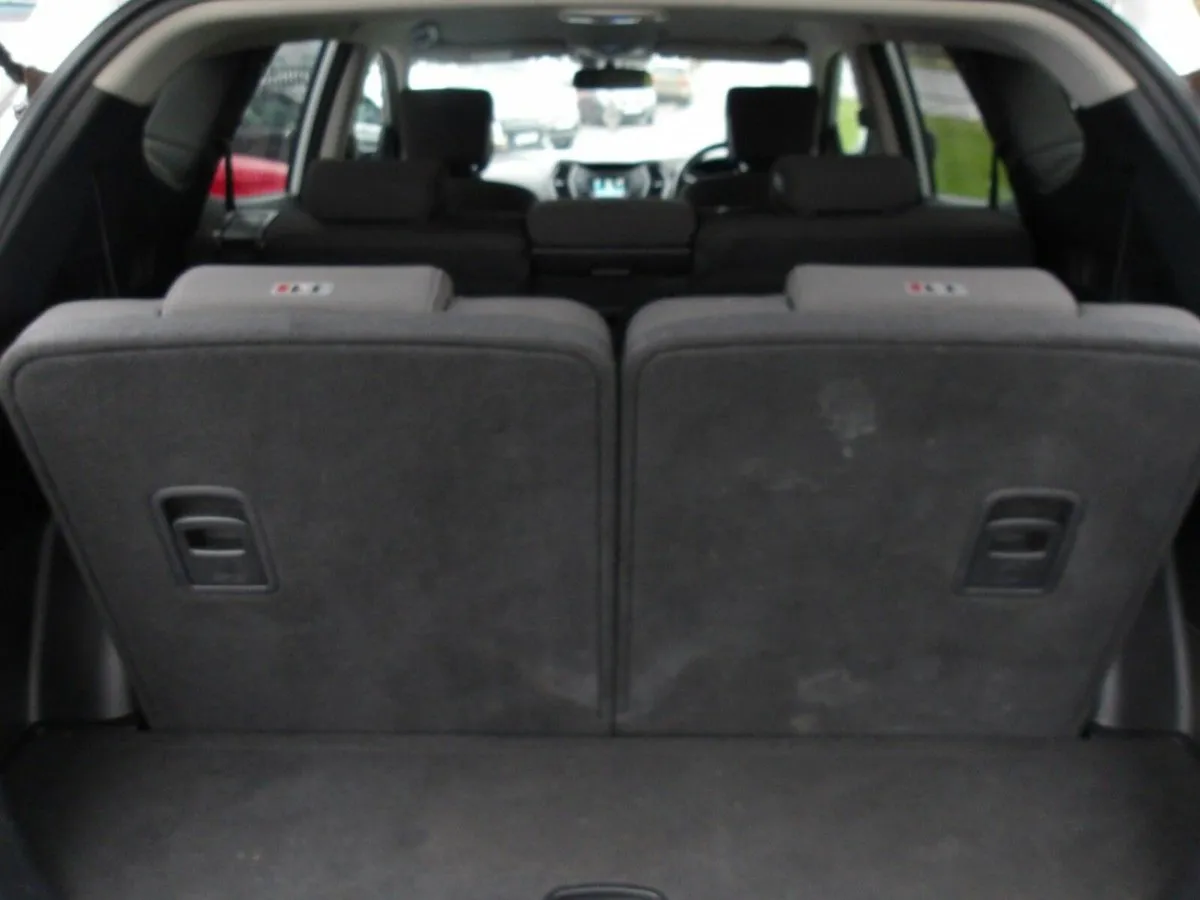 Hyundai Santa Fe 2.2 CRDi 4WD Special Edition - Image 2