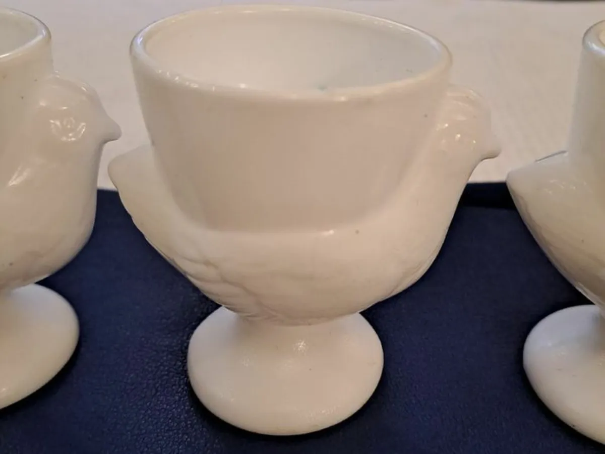 3 opaline egg cups France - Image 3