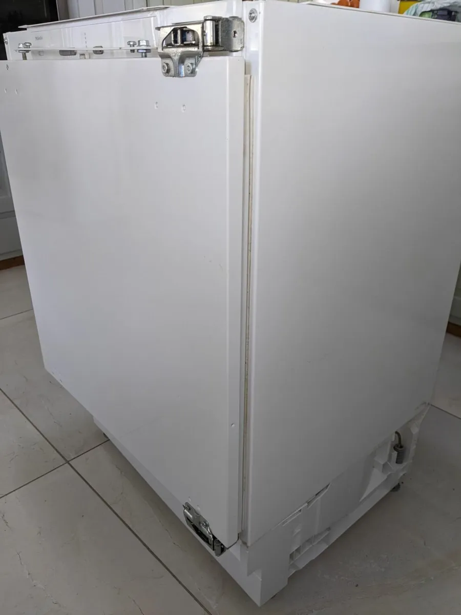 Miele Integrated Fridge - Image 4
