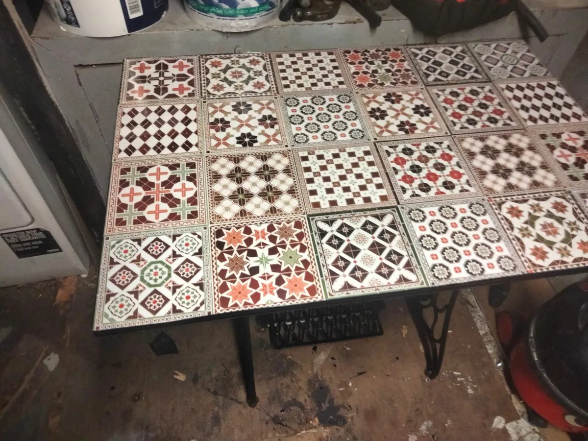 Christmas Table Present - Image 3