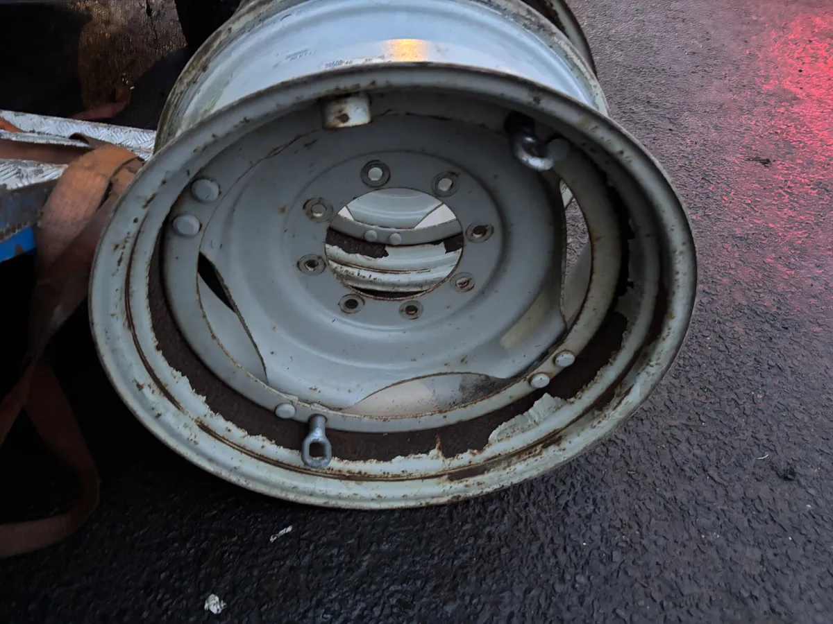 Valtra Rims 28 - Image 2