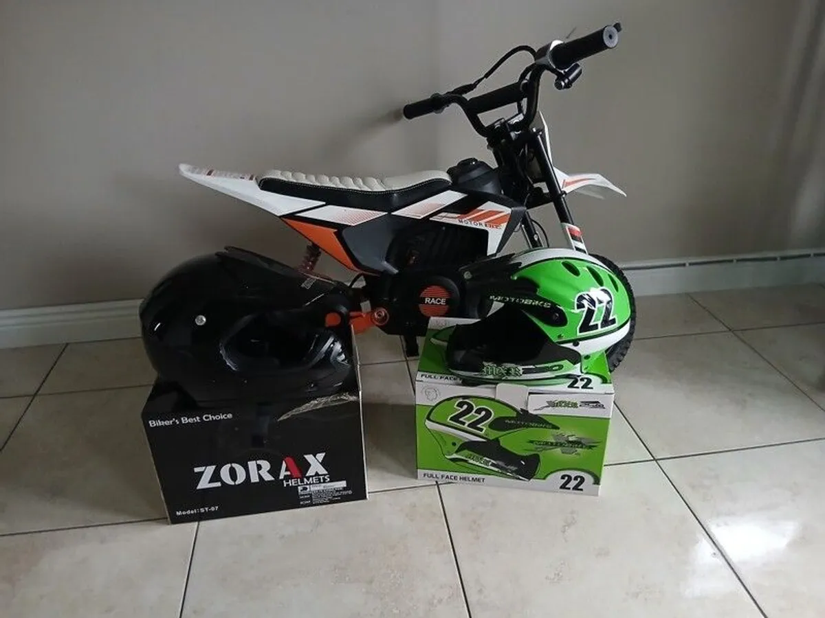 kids bike helmet - Image 1