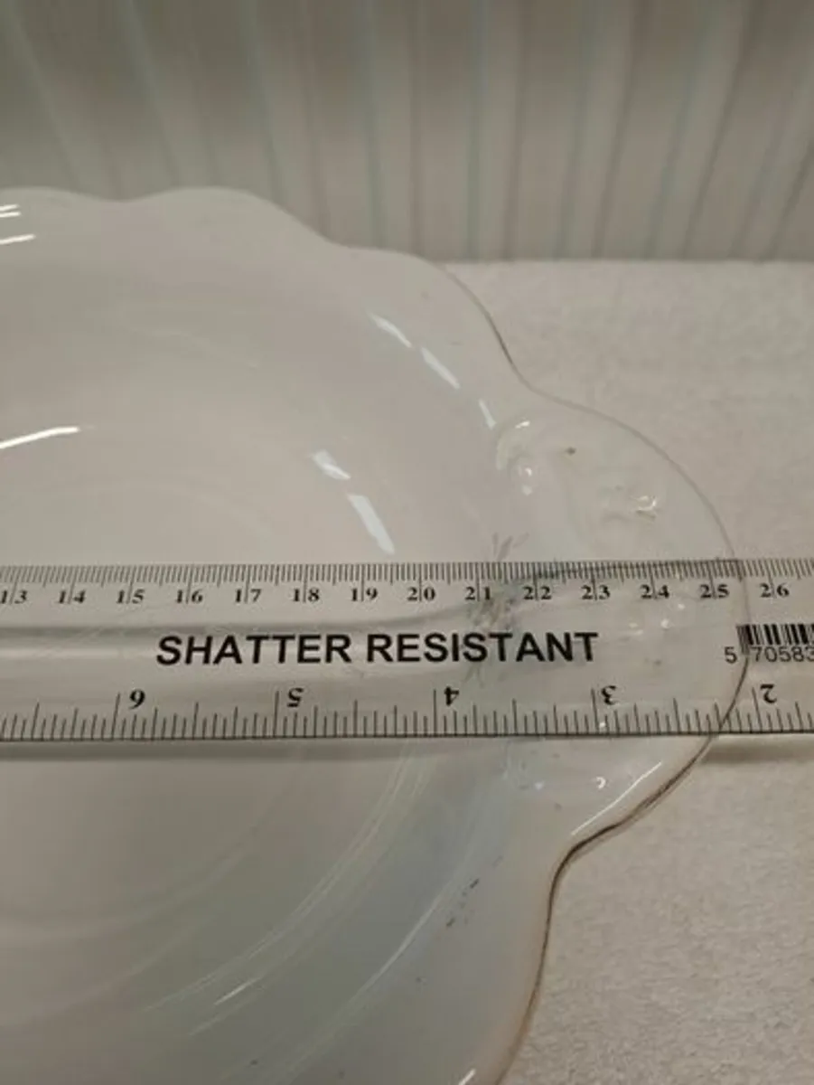 Decorative Ceramic footed fruit bowl - Image 4