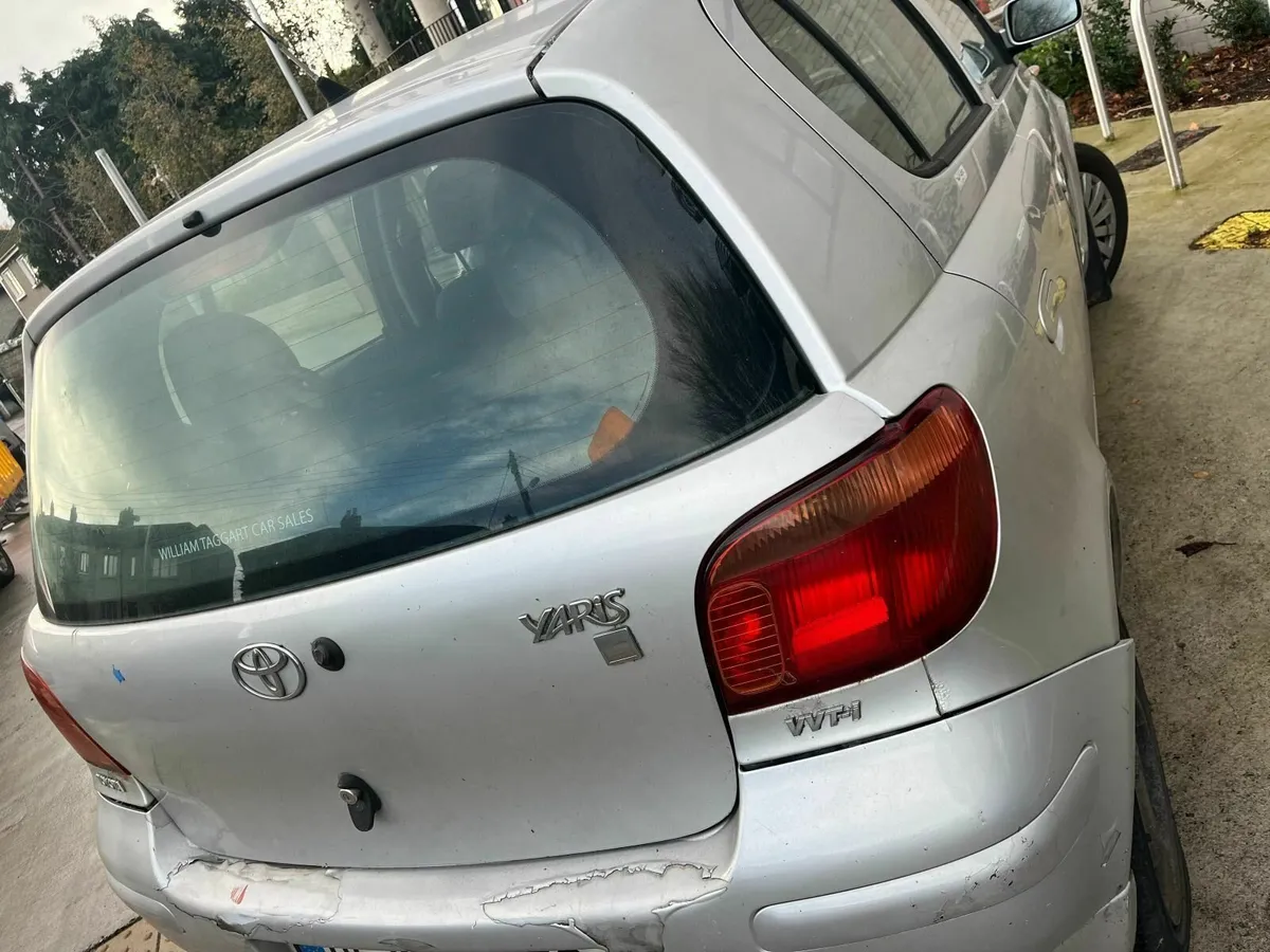 Toyota Yaris 2005 - Image 4