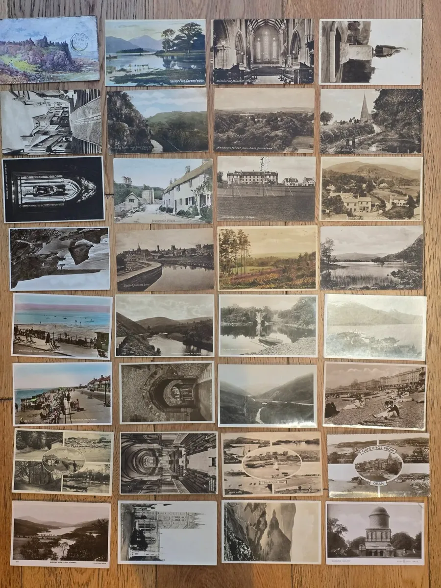 450 Vintage Postcards - Image 4