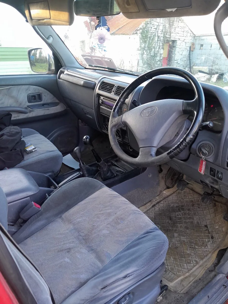 Toyota Landcruiser - Image 4