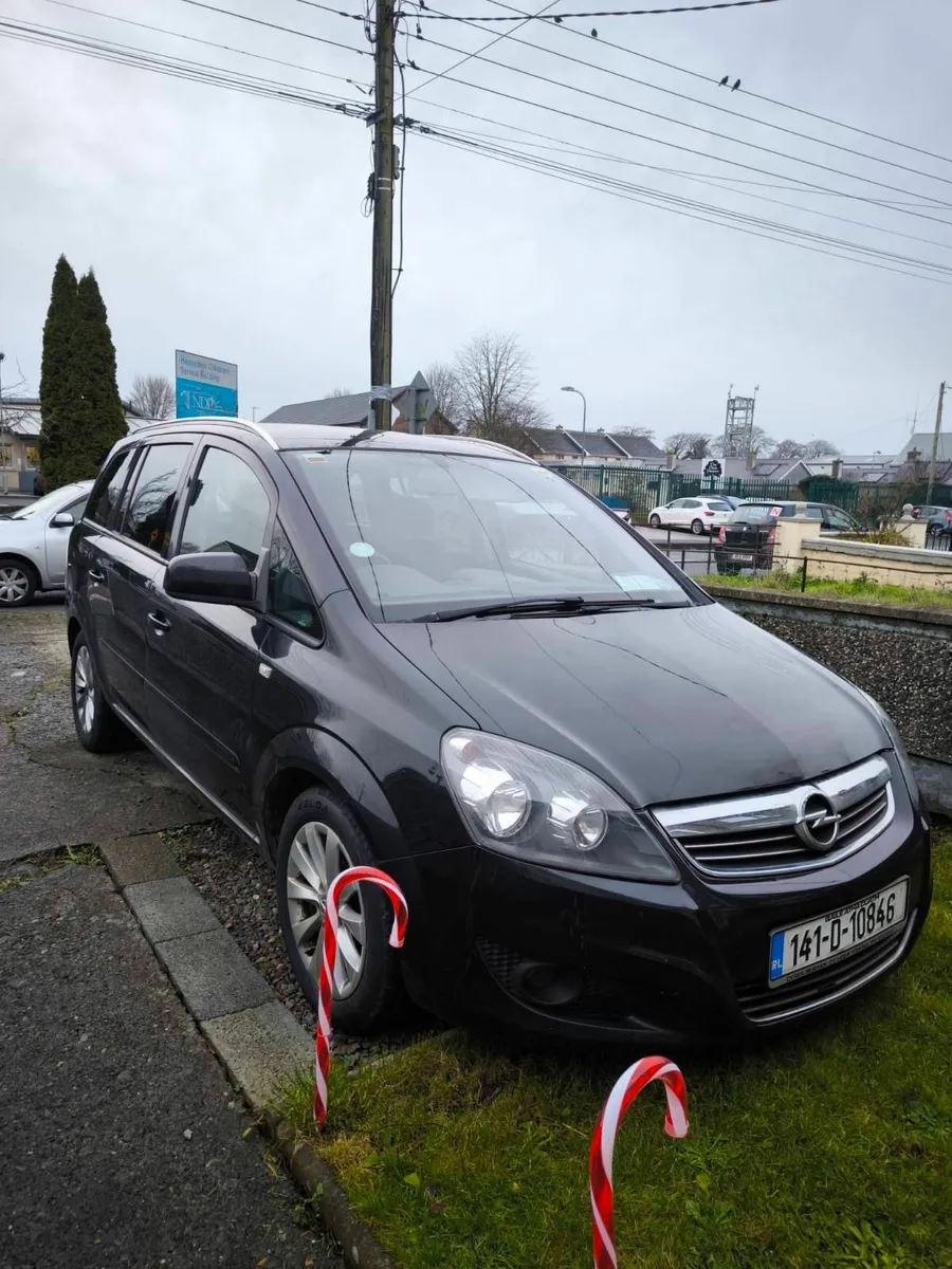 Opel Zafira 2014 - Image 2