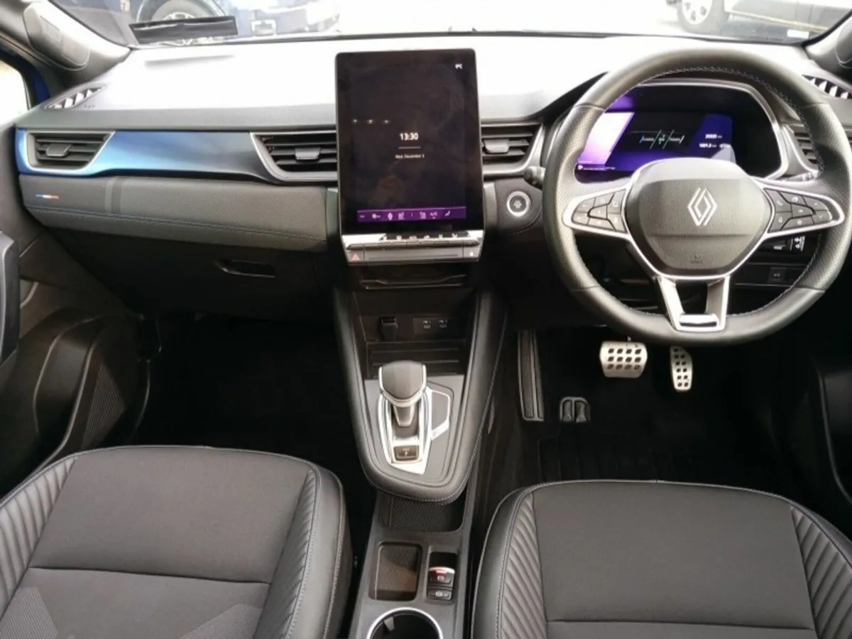 Renault Symbioz E-Tech HEV 145 Techno Esprit Alpin - Image 3