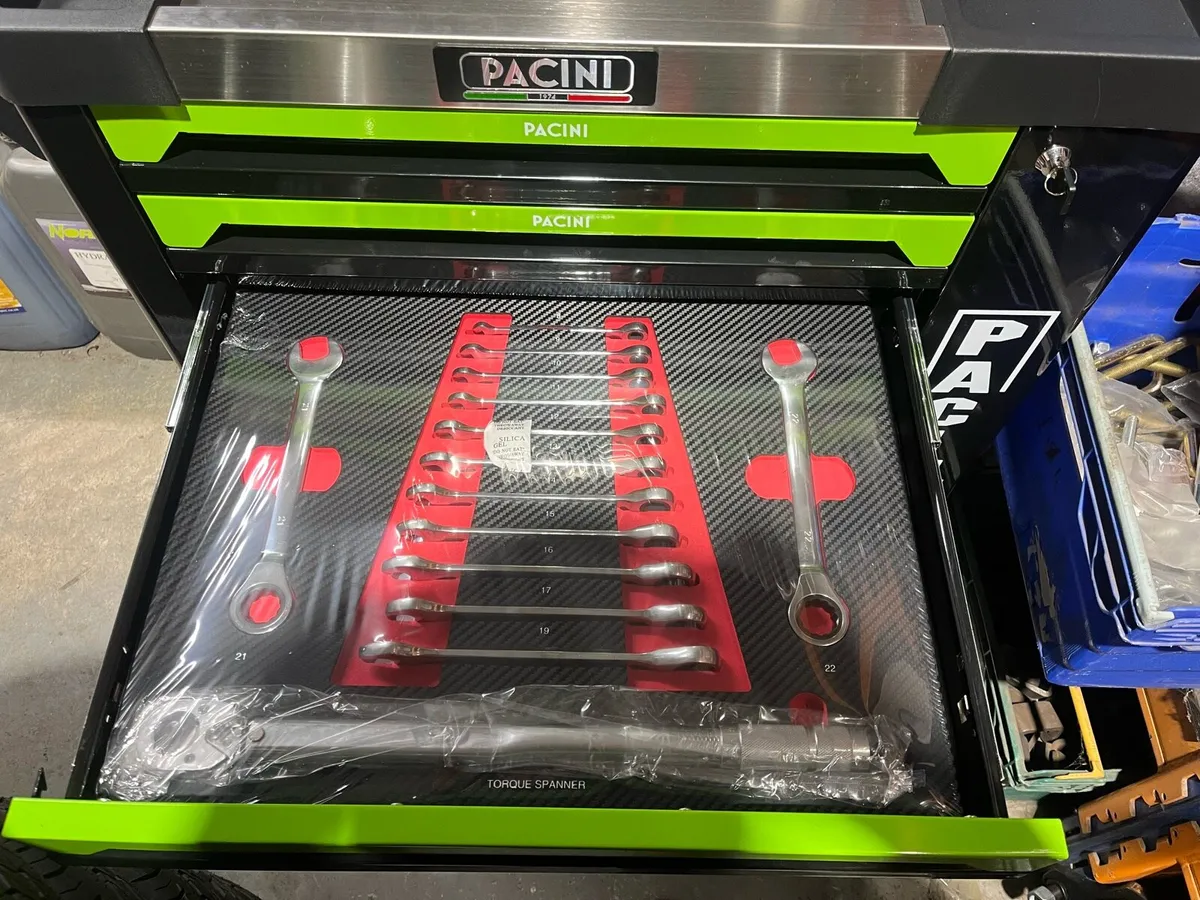 New pacini 7 drawer tool box with tools - Image 3