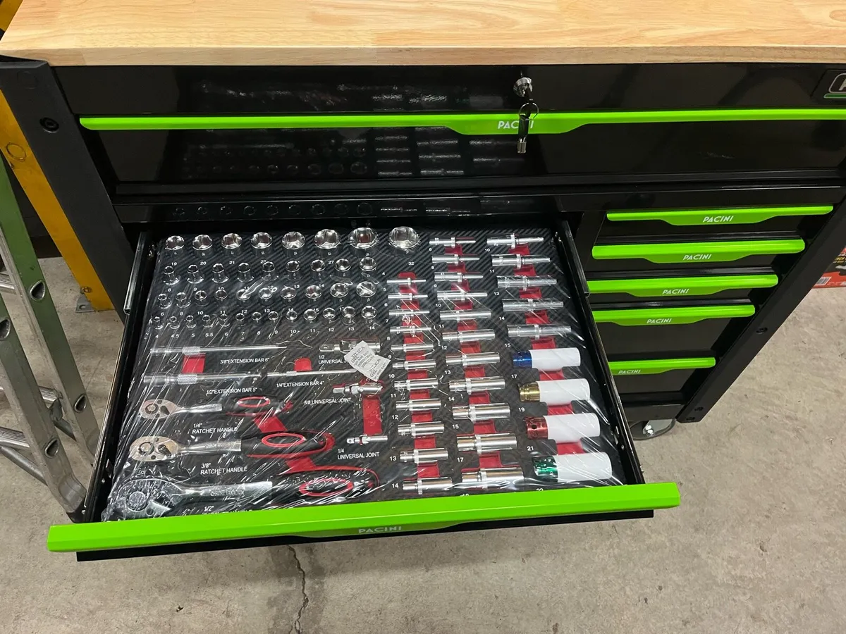 New pacini 12 drawer tool box with tools - Image 2