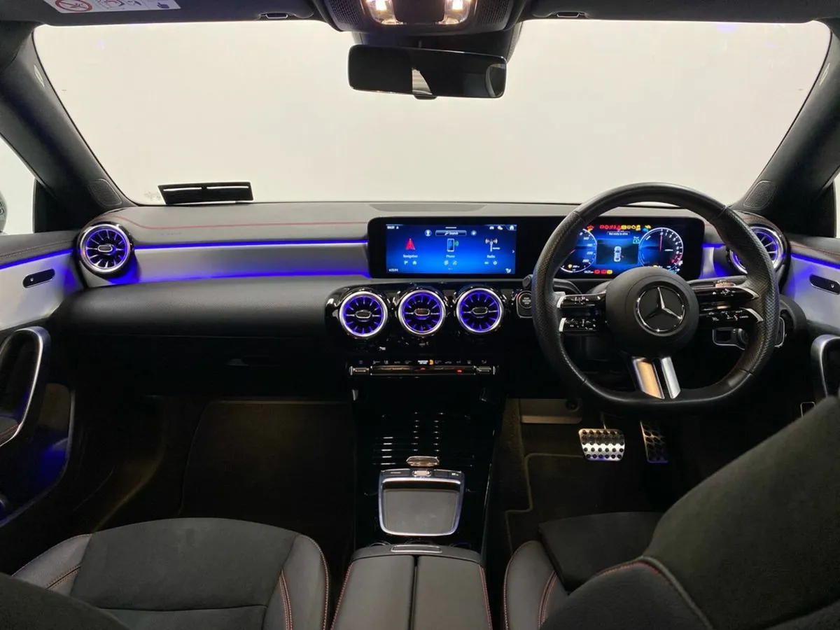 Mercedes-Benz CLA CLA 250 AMG LINE EXECUTIVE E | - Image 3