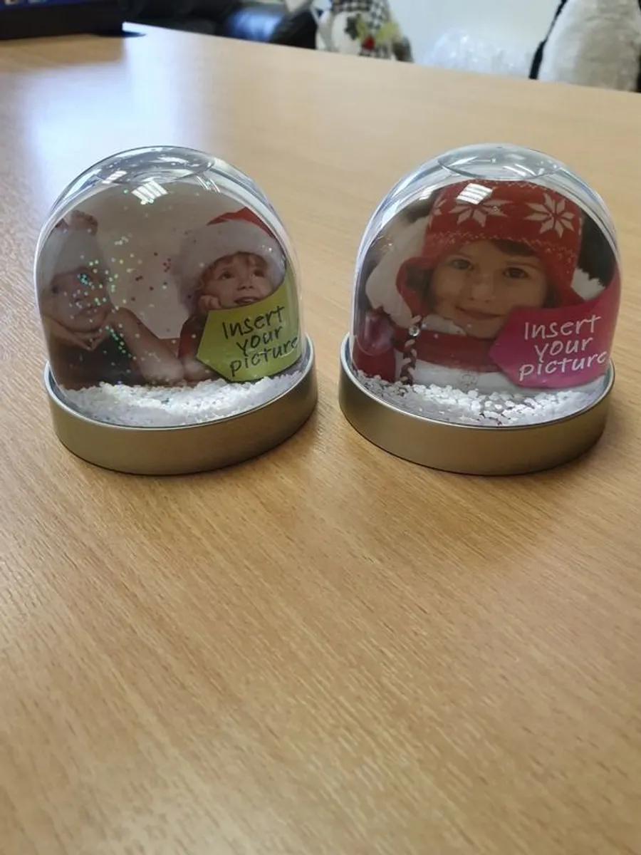 Snow Globes - Image 2