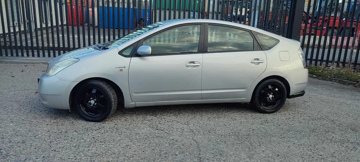 Toyota Prius 2007 - Image 4