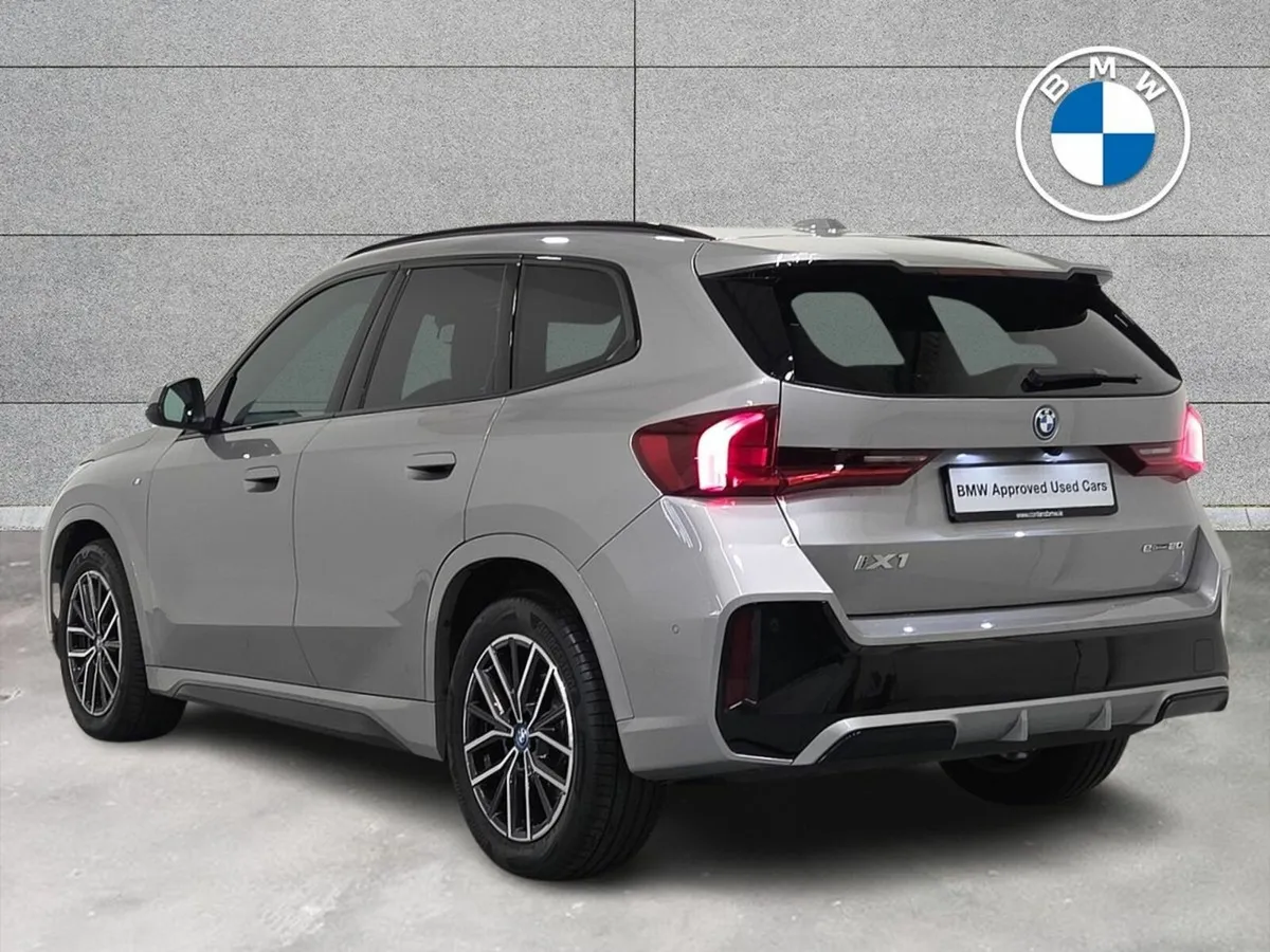 BMW iX1 eDrive20 M Sport - Image 3