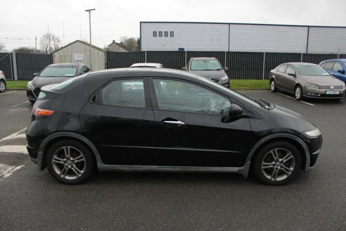 Honda Civic 1.4 i-DSi SE - Image 4