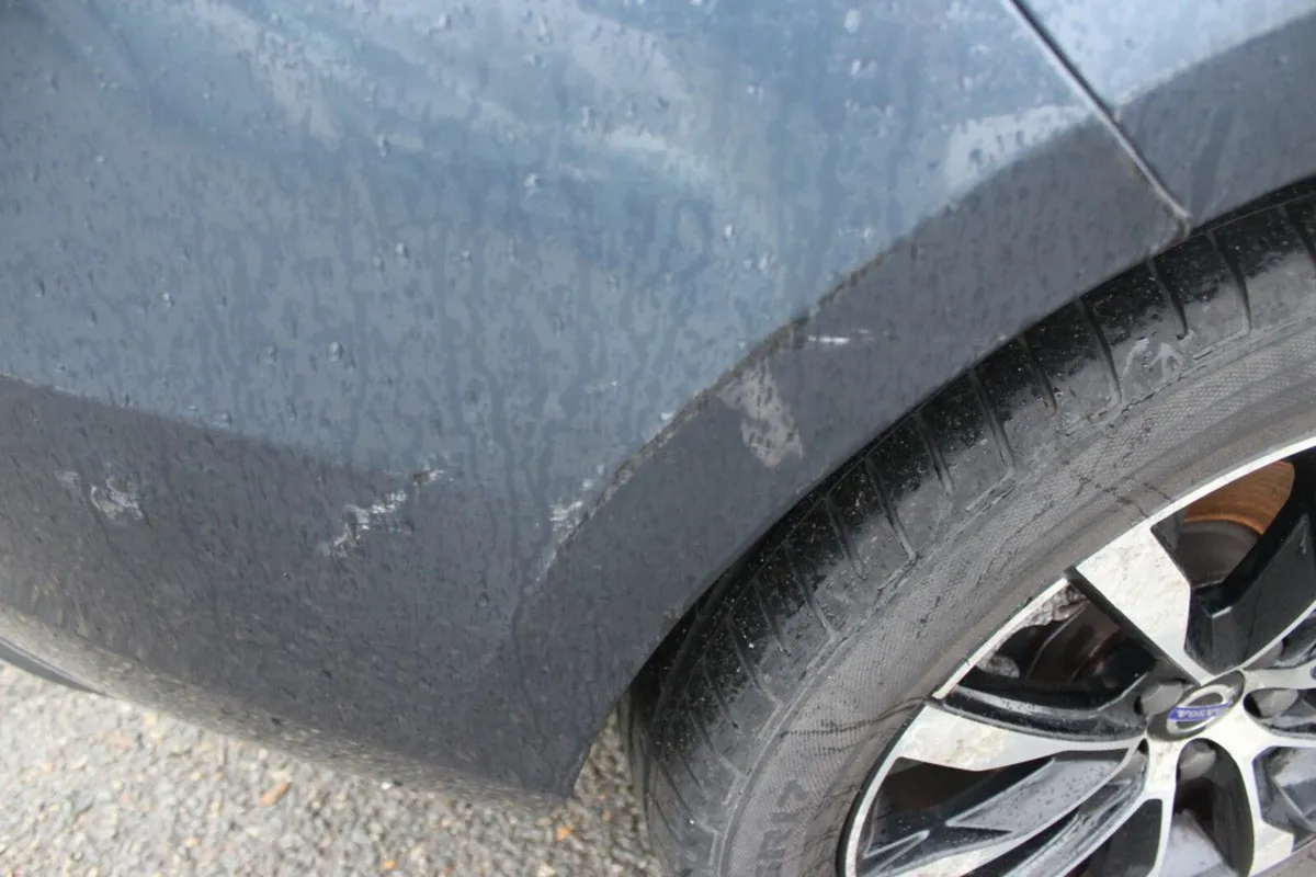 Volvo V40 D2 (120hp) Momentum Edition - Image 4