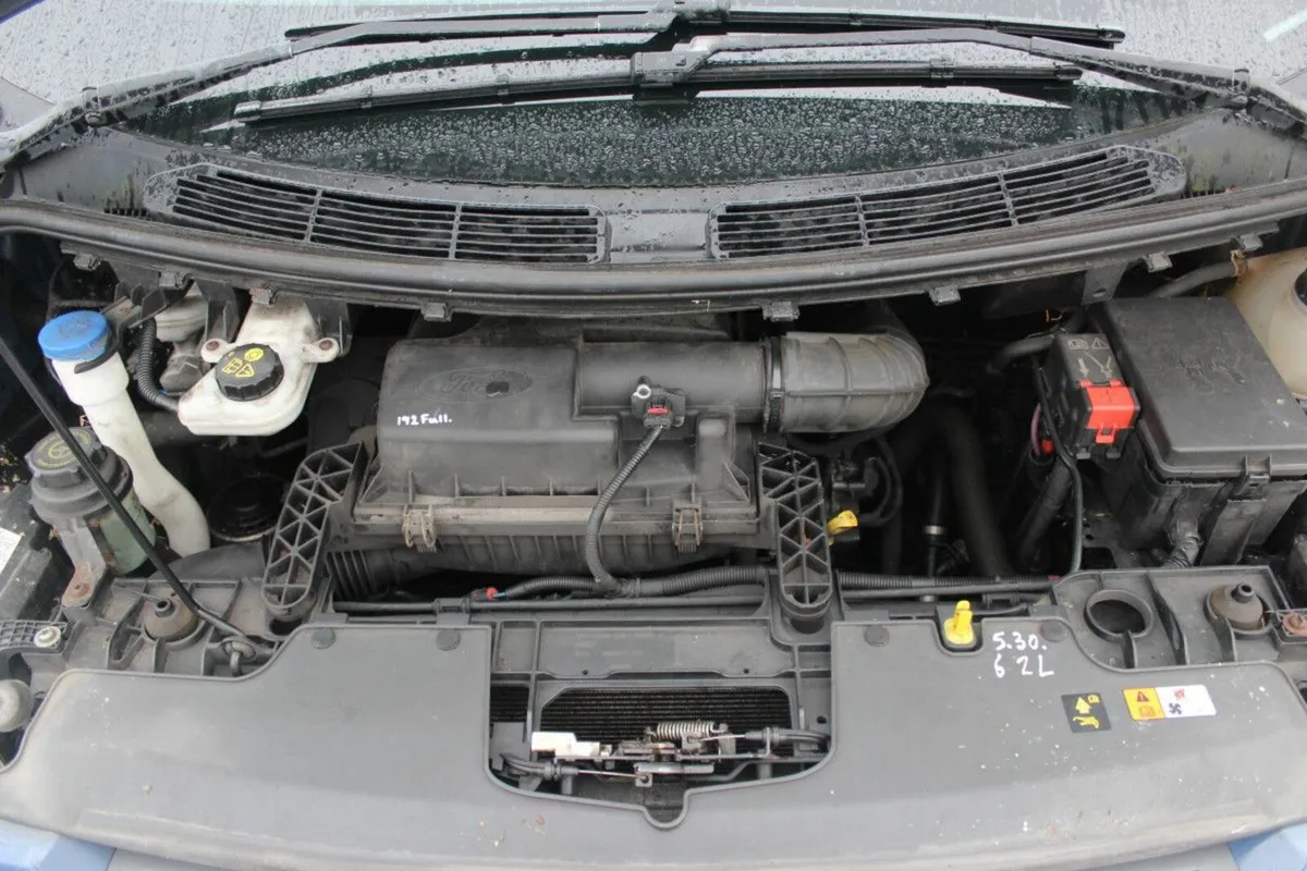 Ford Transit Custom TRANSIT CUSTOM 100BHP  270 S L - Image 4