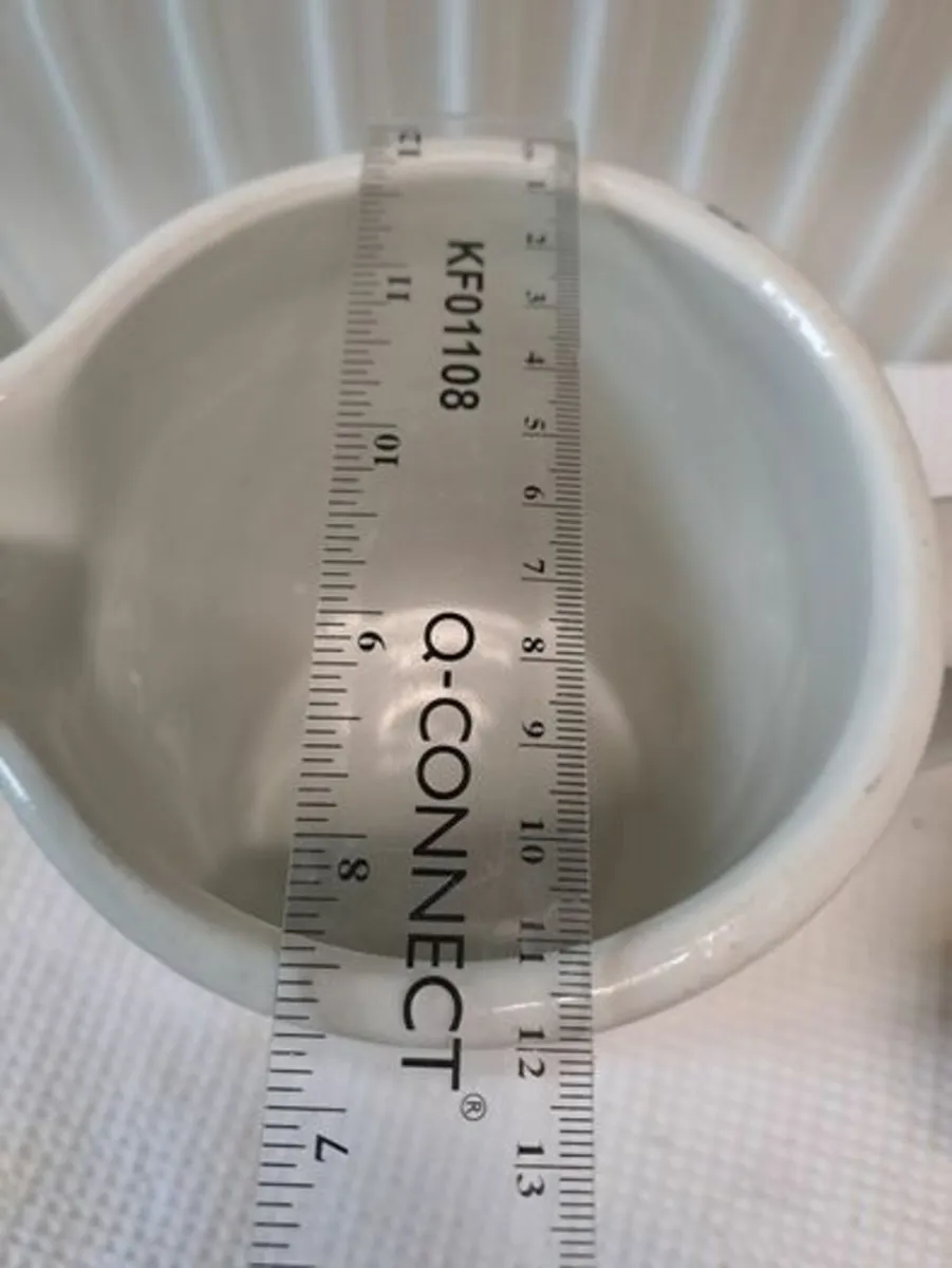 Grindley white jug - Image 4