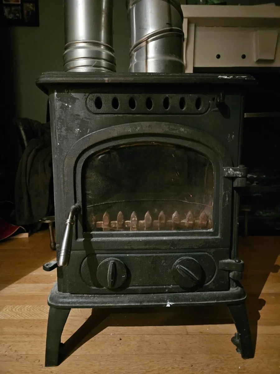 Stove - Image 1