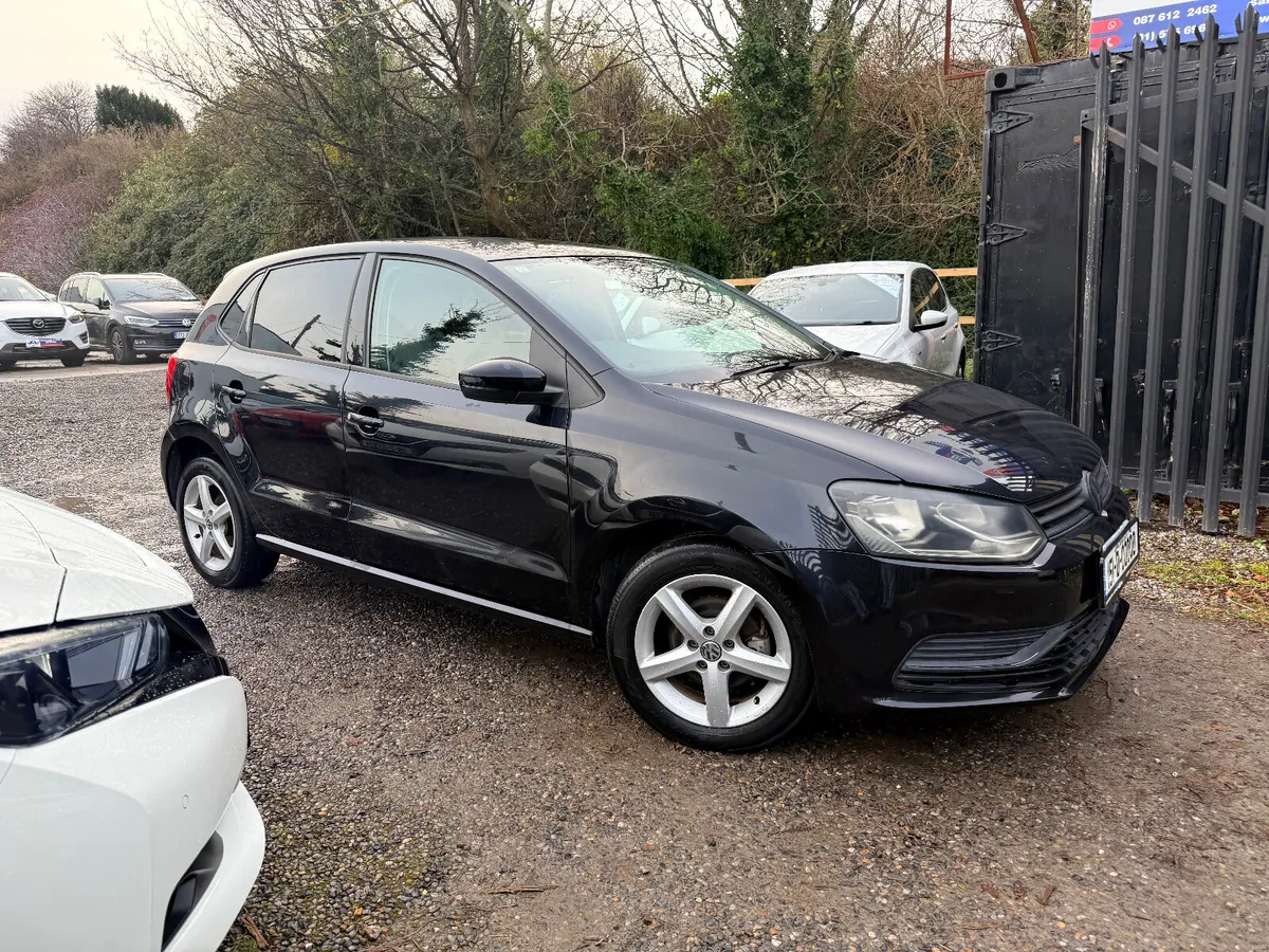 2015 Volkswagen Polo automatic - Image 4