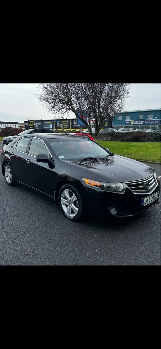 09 Accord Petrol EX Top Spec NCT 7/26 F/S/H €3,950 - Image 1