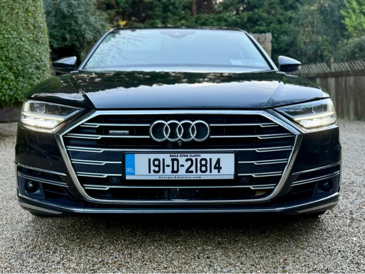 Audi A8 3.0 TDI QUATTRO 286  LUXURY 50 *F.Audi.S.H - Image 4