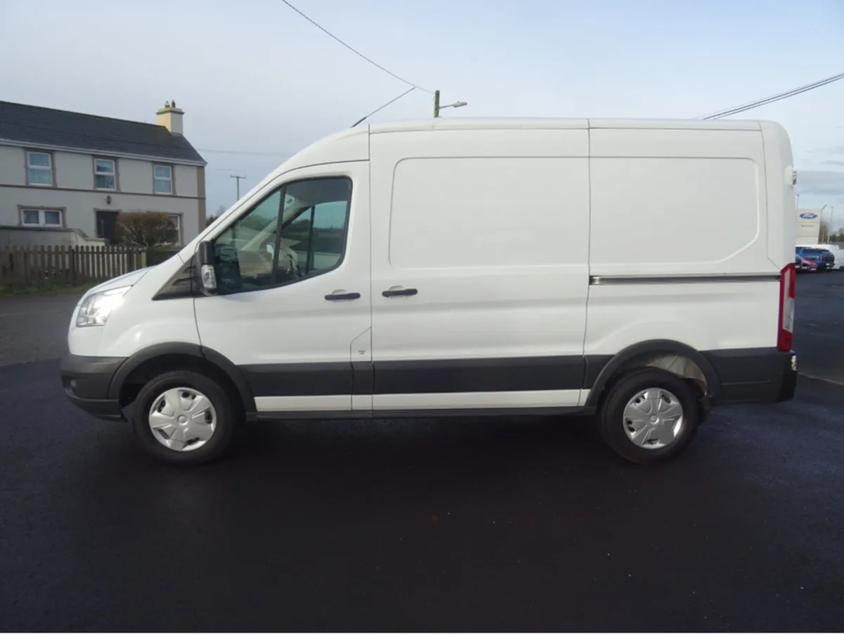 Ford Transit V363 350 MWB BASE 100PS FWD 3DR - Image 4