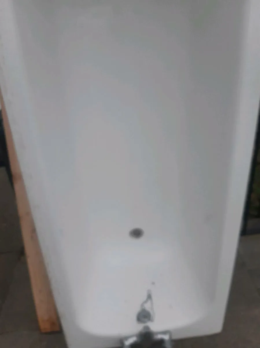 Bathroom  materials - Image 1