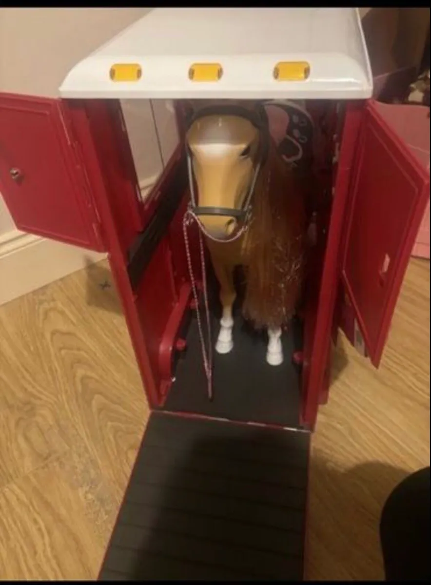 Our Generation horse & trailer - Image 4