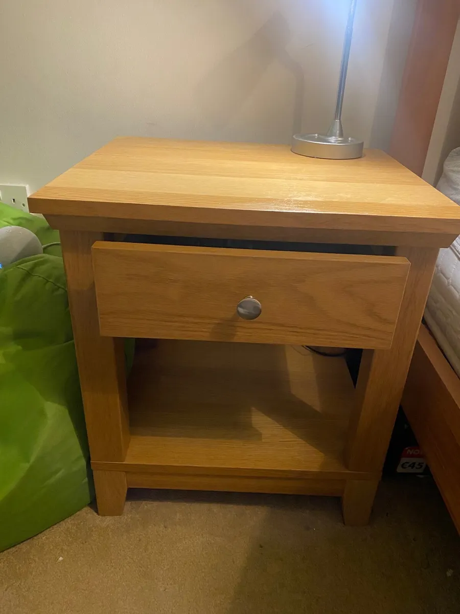 Bed frame & locker - Image 4