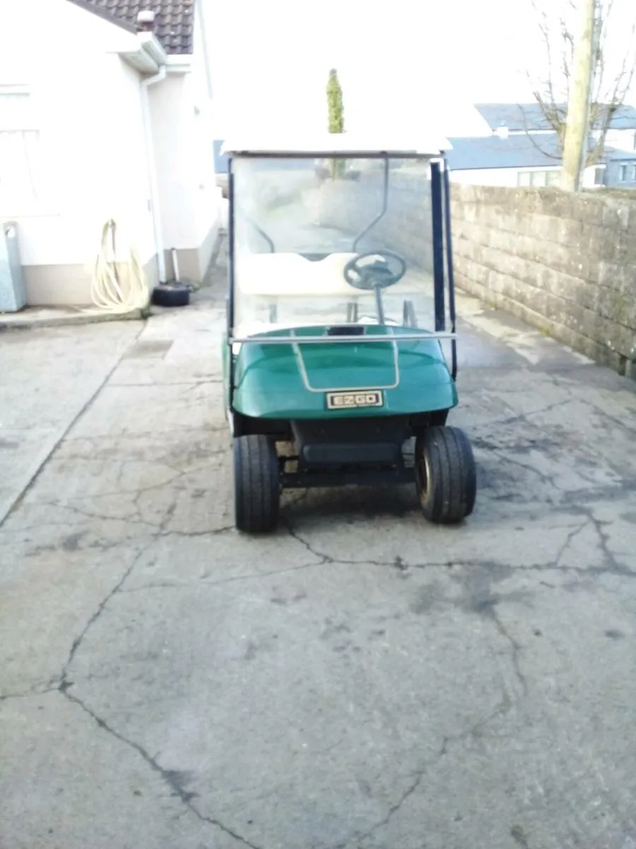 Golf buggy - Image 2