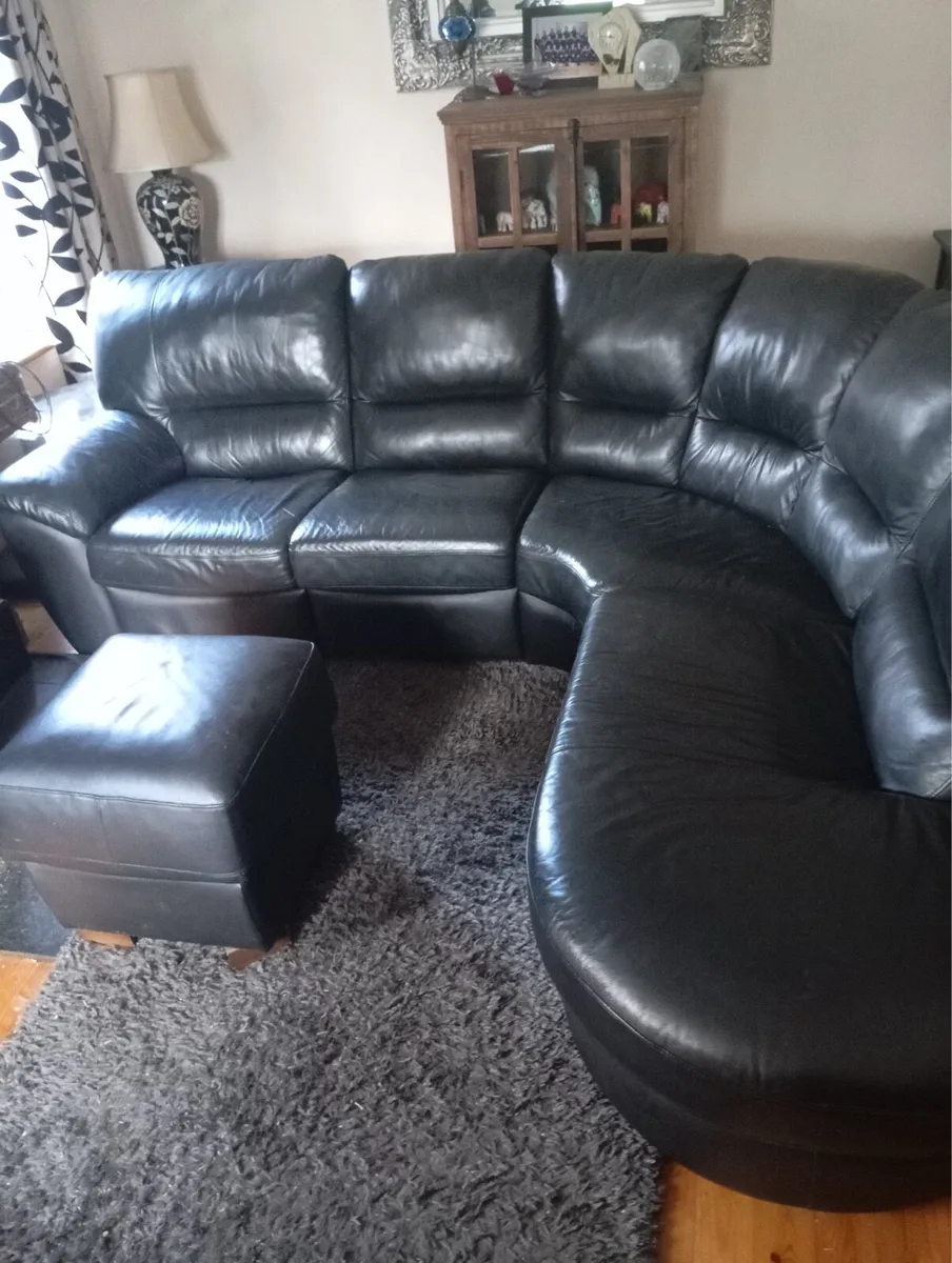 Leather sofa - Image 1