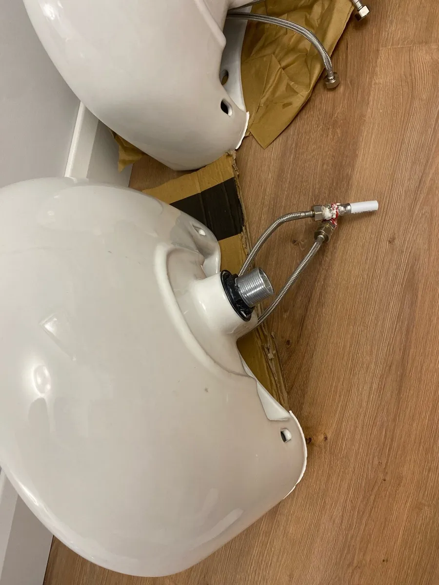 Bathroom Sinks - Almost New - Image 3