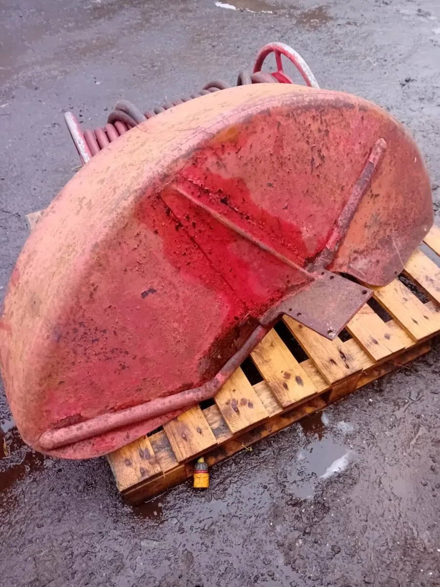 Davy Brown Cropmaster Mudguards - Image 2