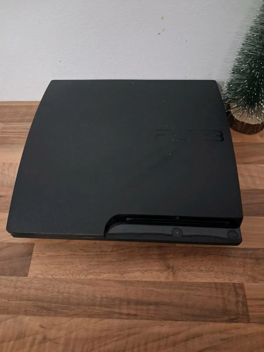 Ps4 slim 500gb with 2 controller and ps3 consoles - Image 2