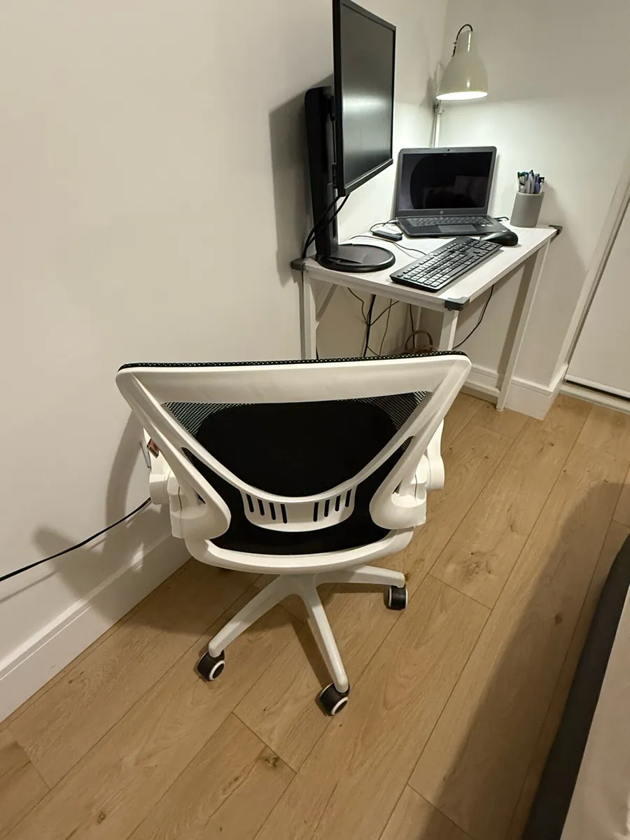 Desk and Chair - Image 4