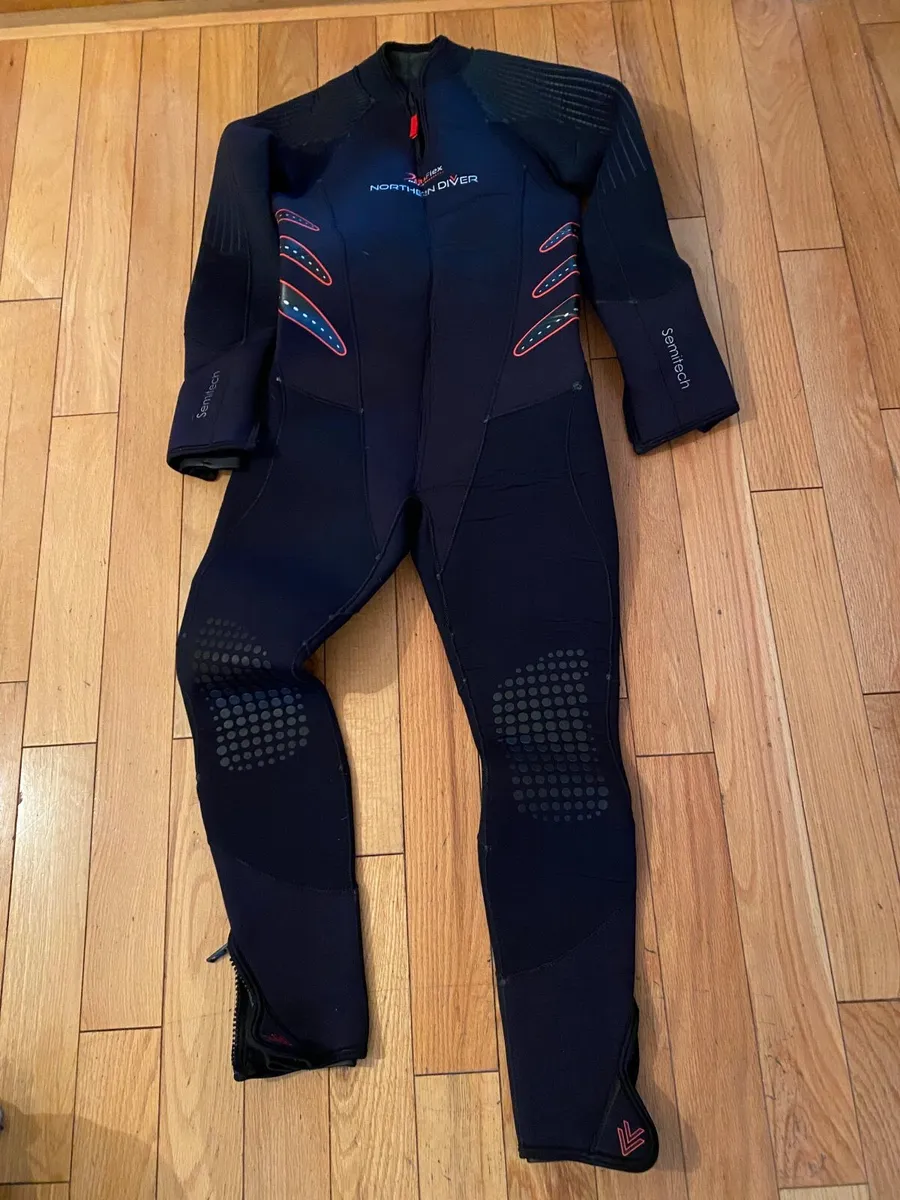 Scuba Diving Gear - Image 2