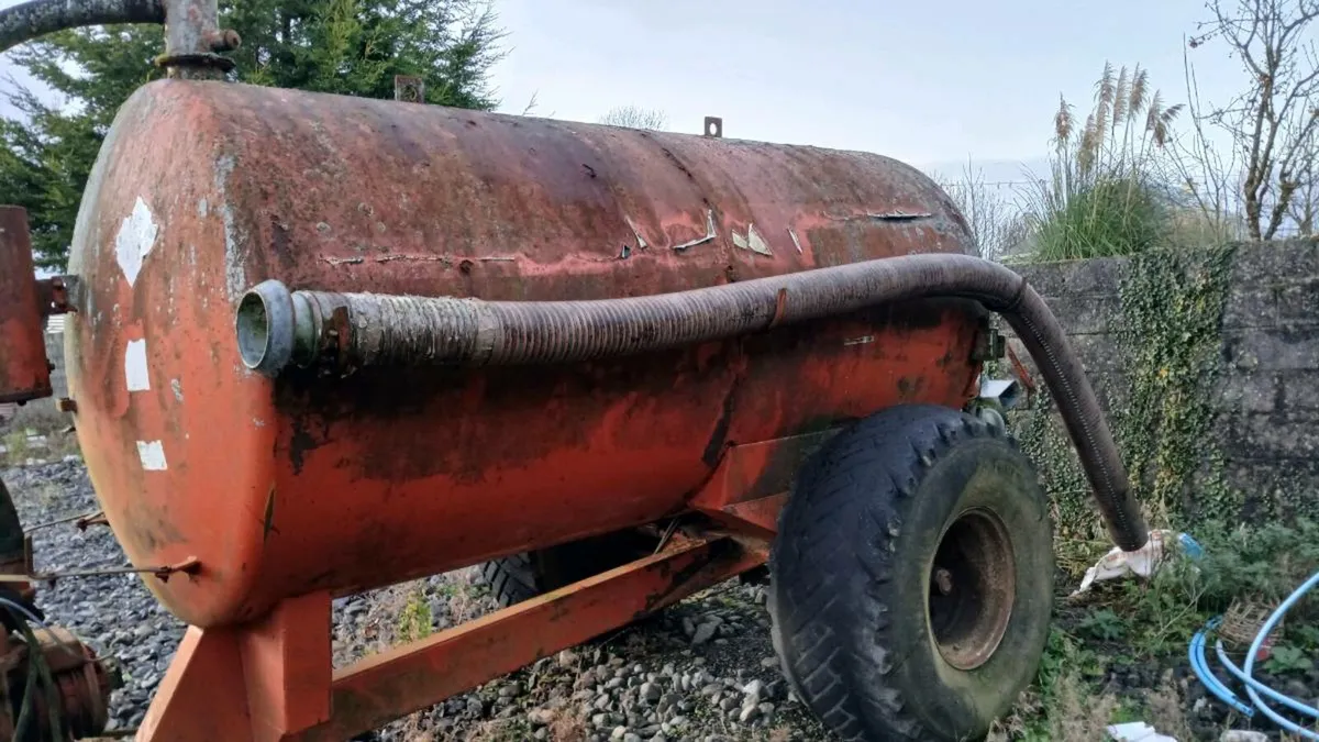 Abbey Slurry Tank 1300 gal - Image 2