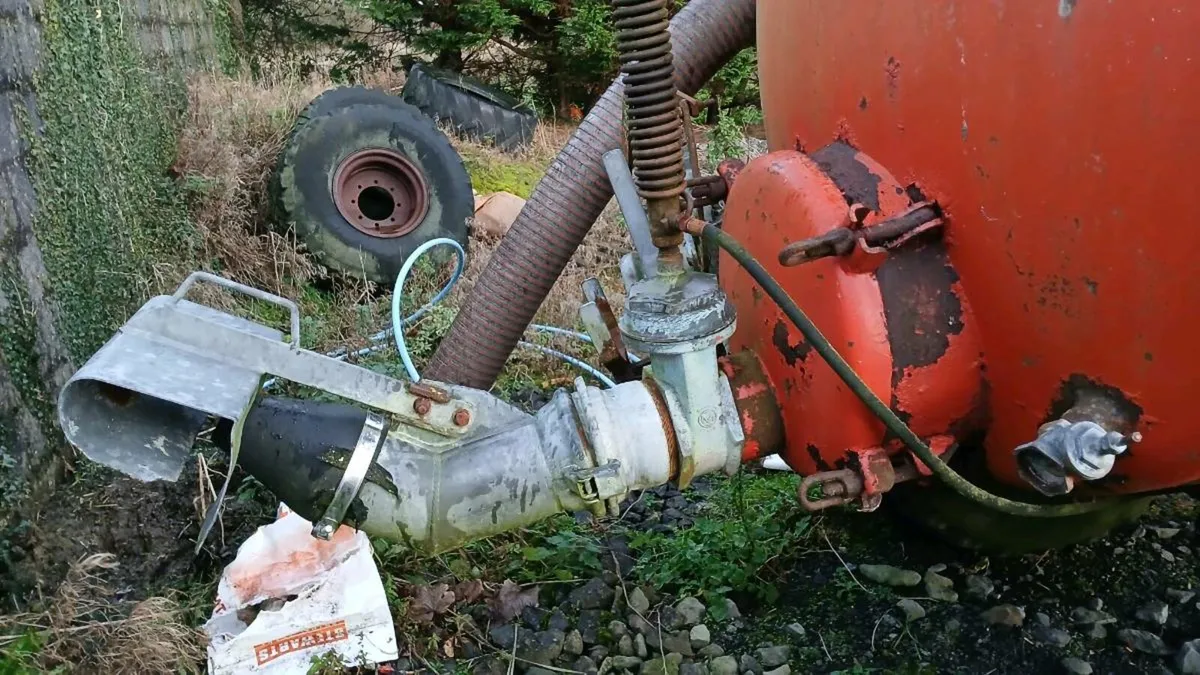 Abbey Slurry Tank 1300 gal - Image 4