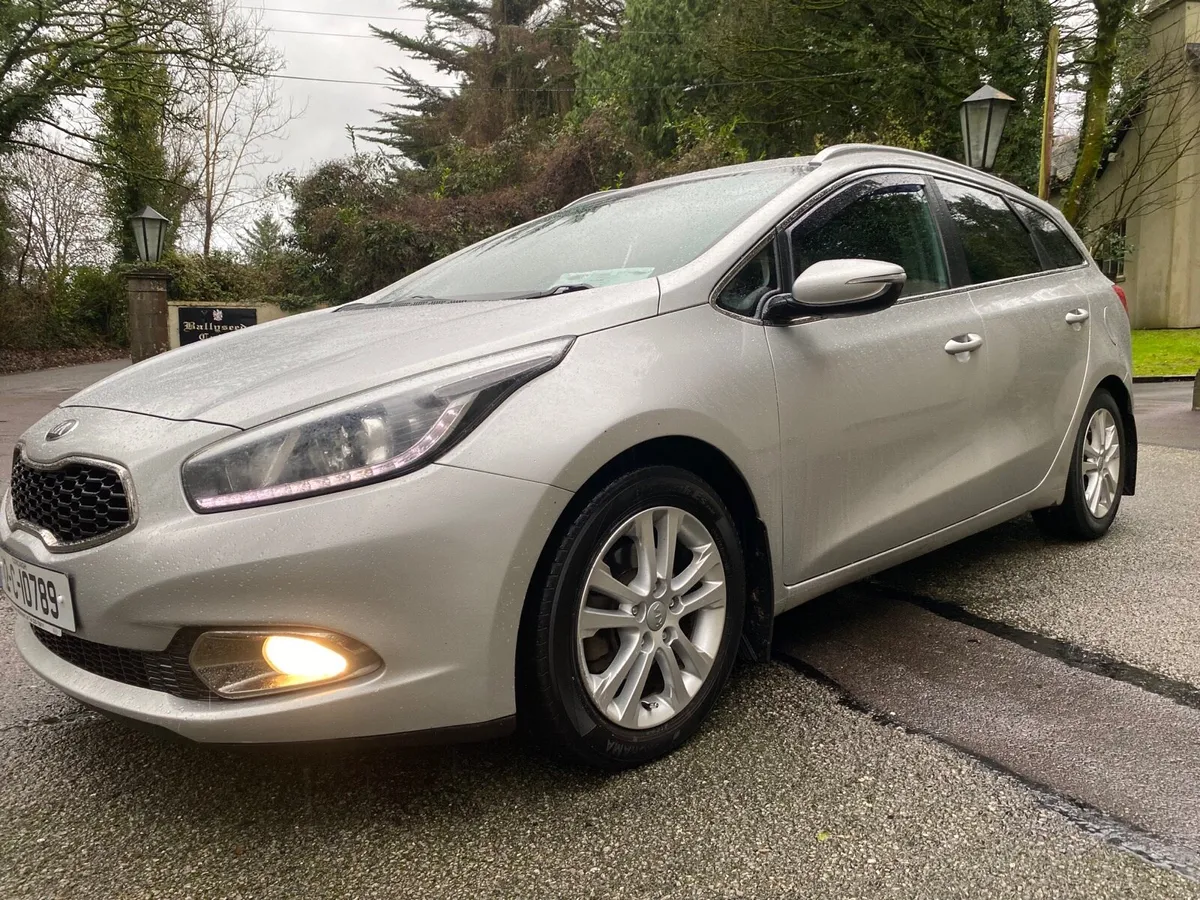 2012 KIA CEED SW ESTATE 1.6 DIESEL - Image 3