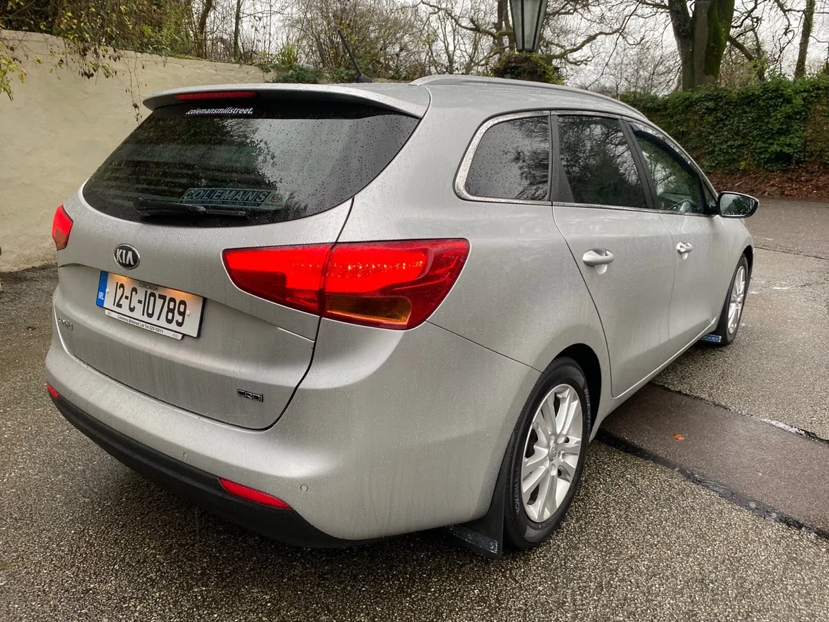2012 KIA CEED SW ESTATE 1.6 DIESEL - Image 4
