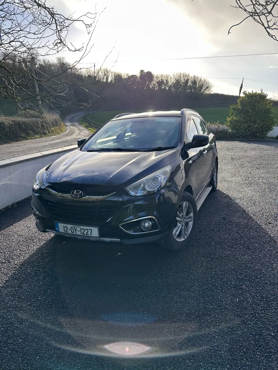 2012 Hyundai ix35 4 x 4 - Image 1