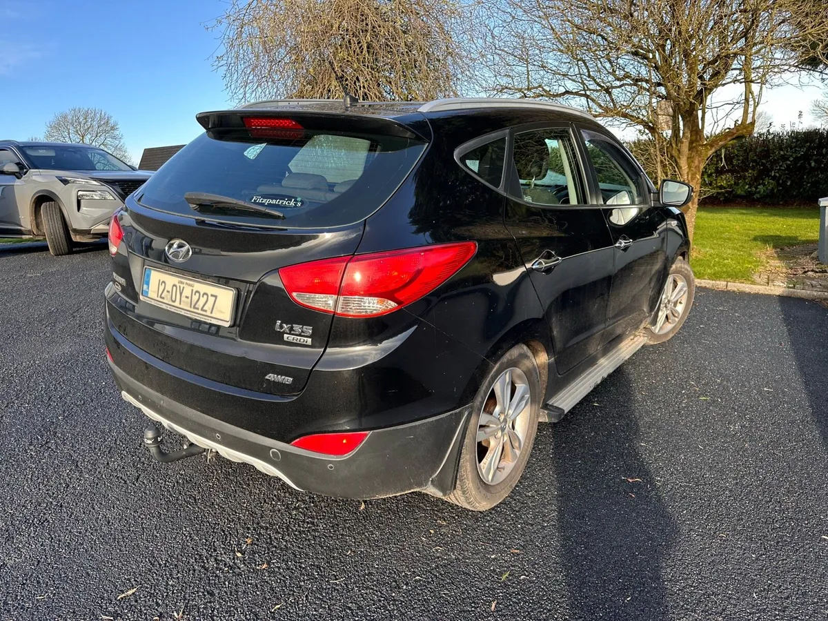 2012 Hyundai ix35 4 x 4 - Image 2