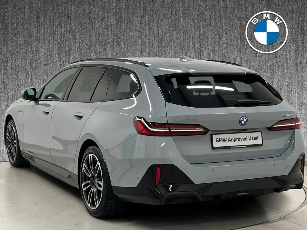 BMW 5-Series 520i M Sport - Image 3