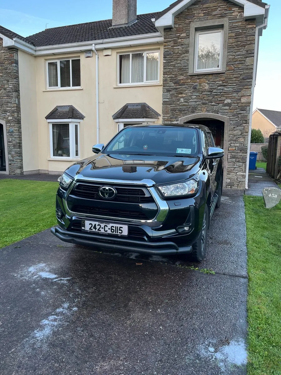 Toyota hilux 39000€+VAT - Image 1