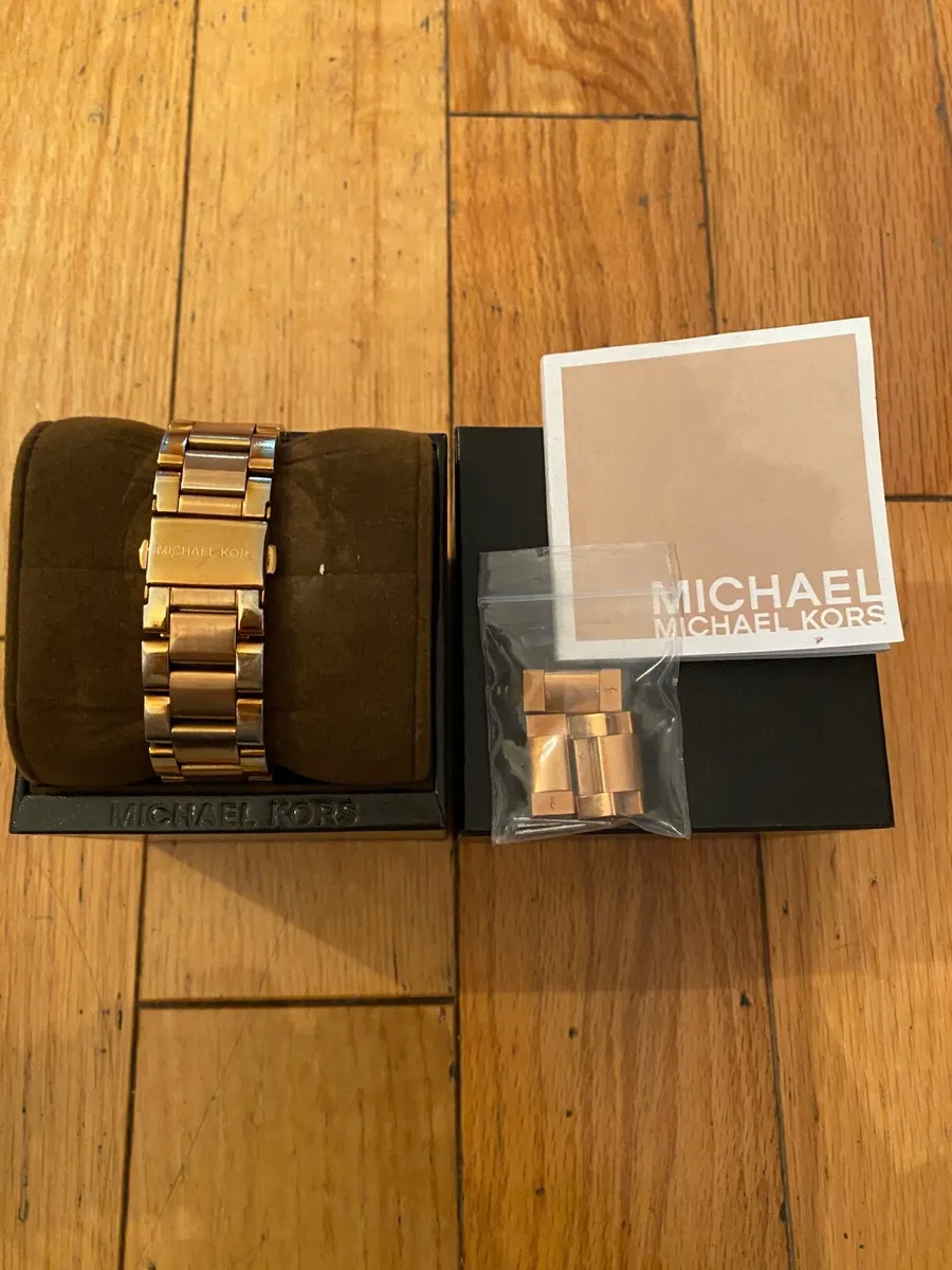 Michael Kors Ladies Watch - Image 3