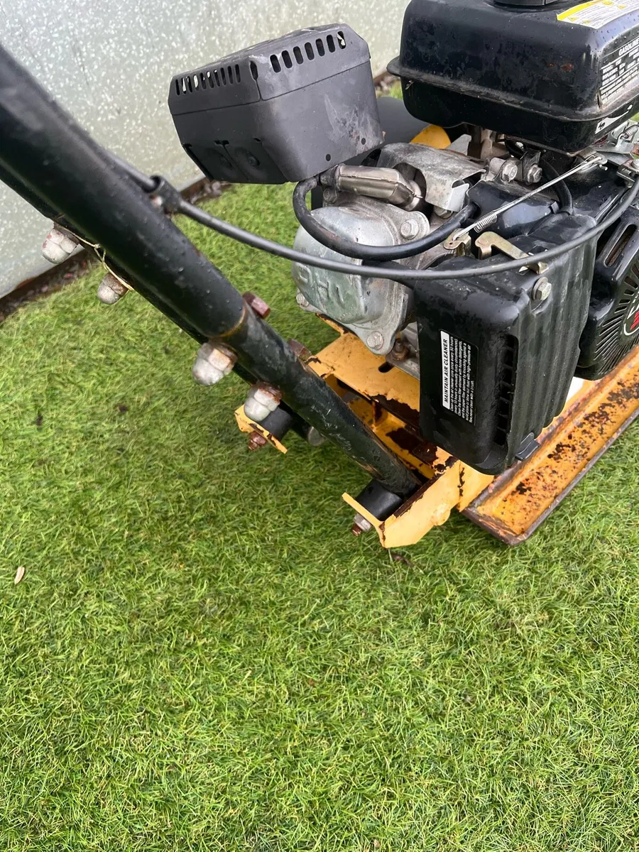 Wacker plate Compacting plate - Image 3