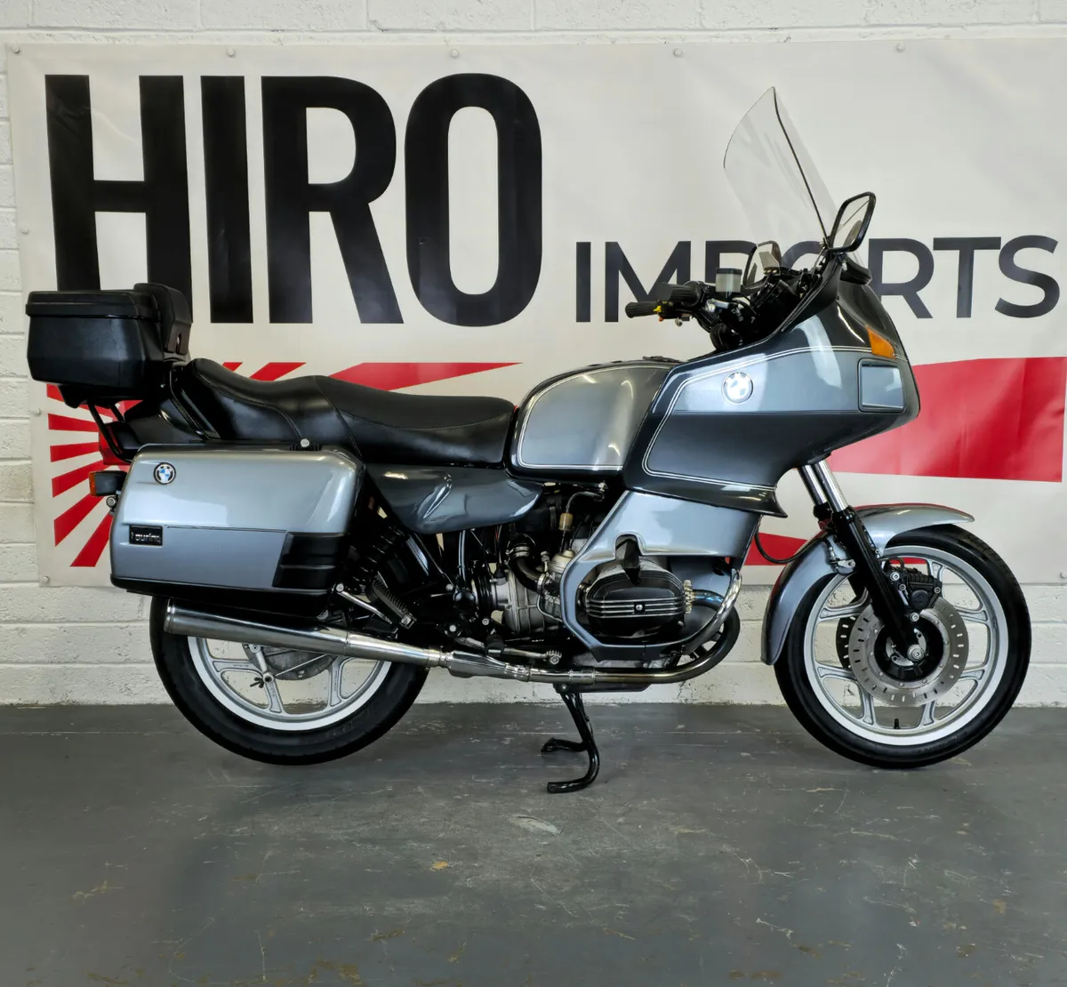 1995 BMW R100RT Classic - Image 1