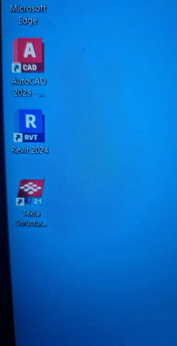 Touchscreen Workstation With CAD/REVIT/Tekla - Image 3