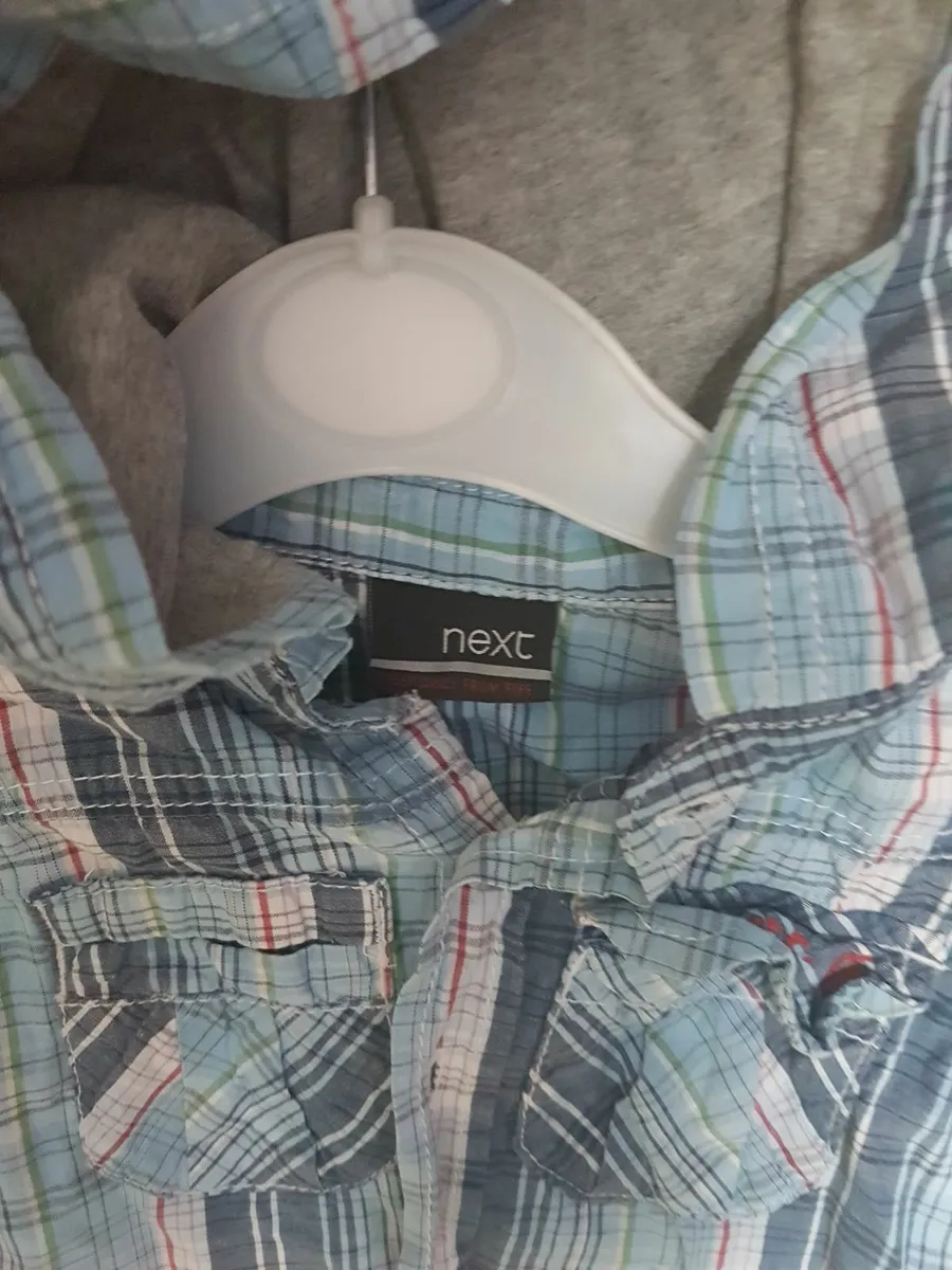 next 6-9 months never worn - Image 1